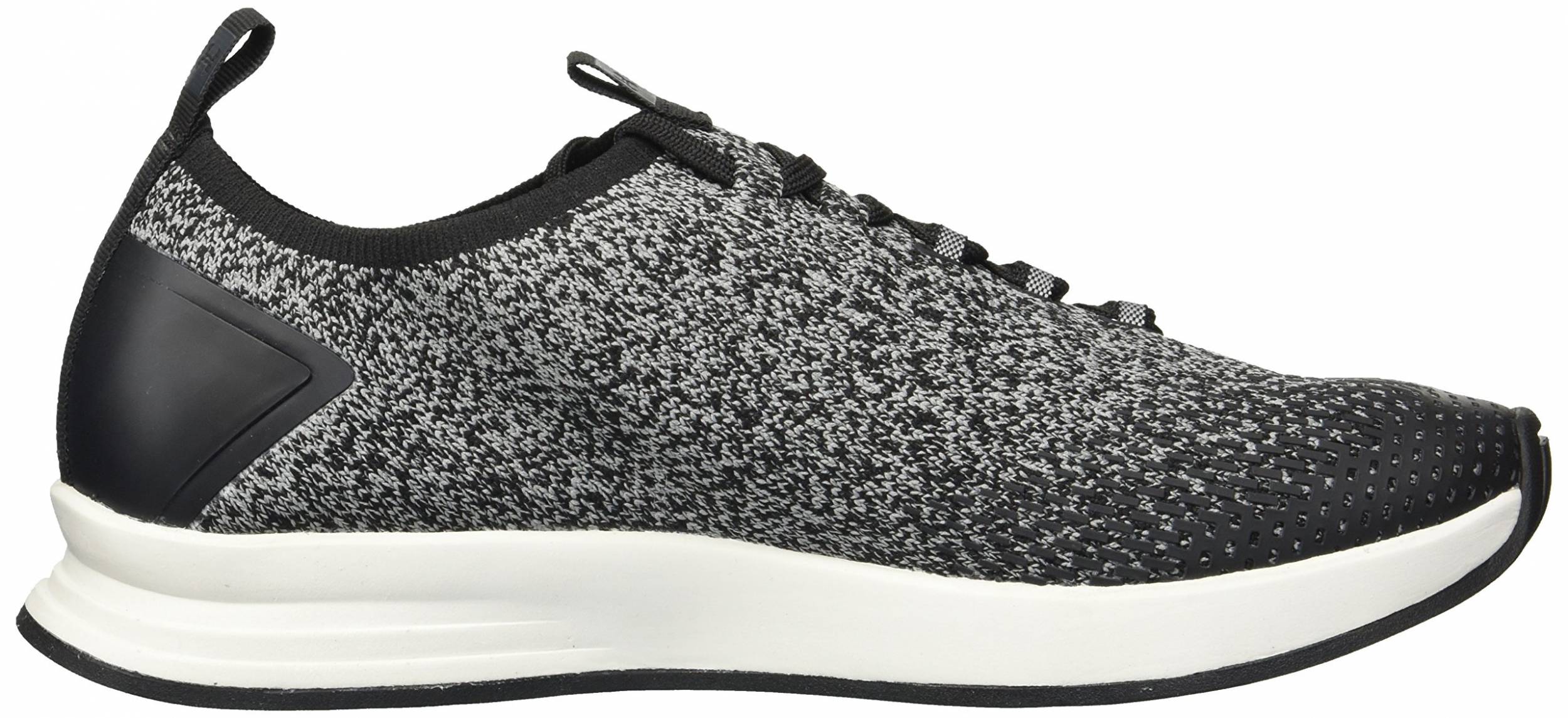 Under Armour Mens Charged Covert Knit Sneaker 