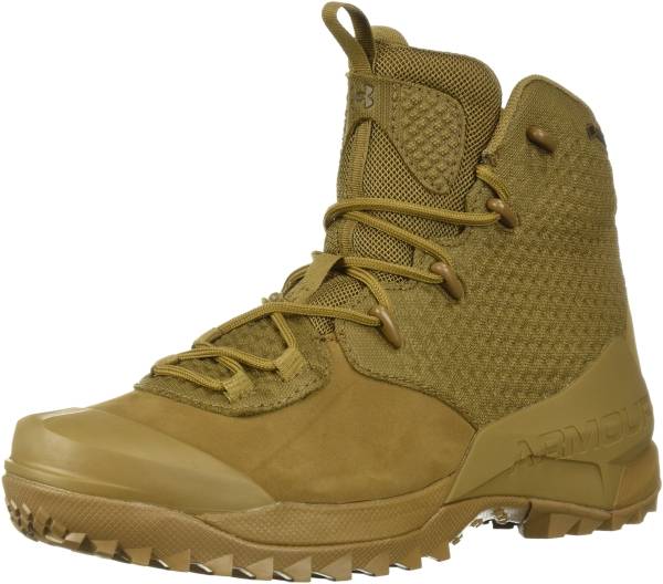 ua hiking boots