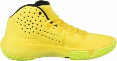 yellow under armour basketball shoes