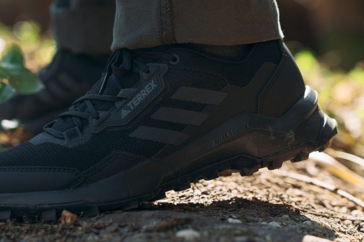 adidas-terrex-ax4-guardabarros.JPG