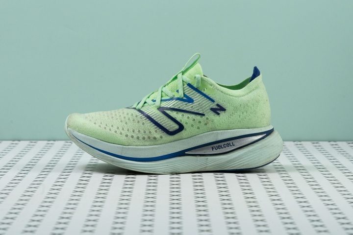 new-balance-fuelcell-supercomp-trainer-style.JPG