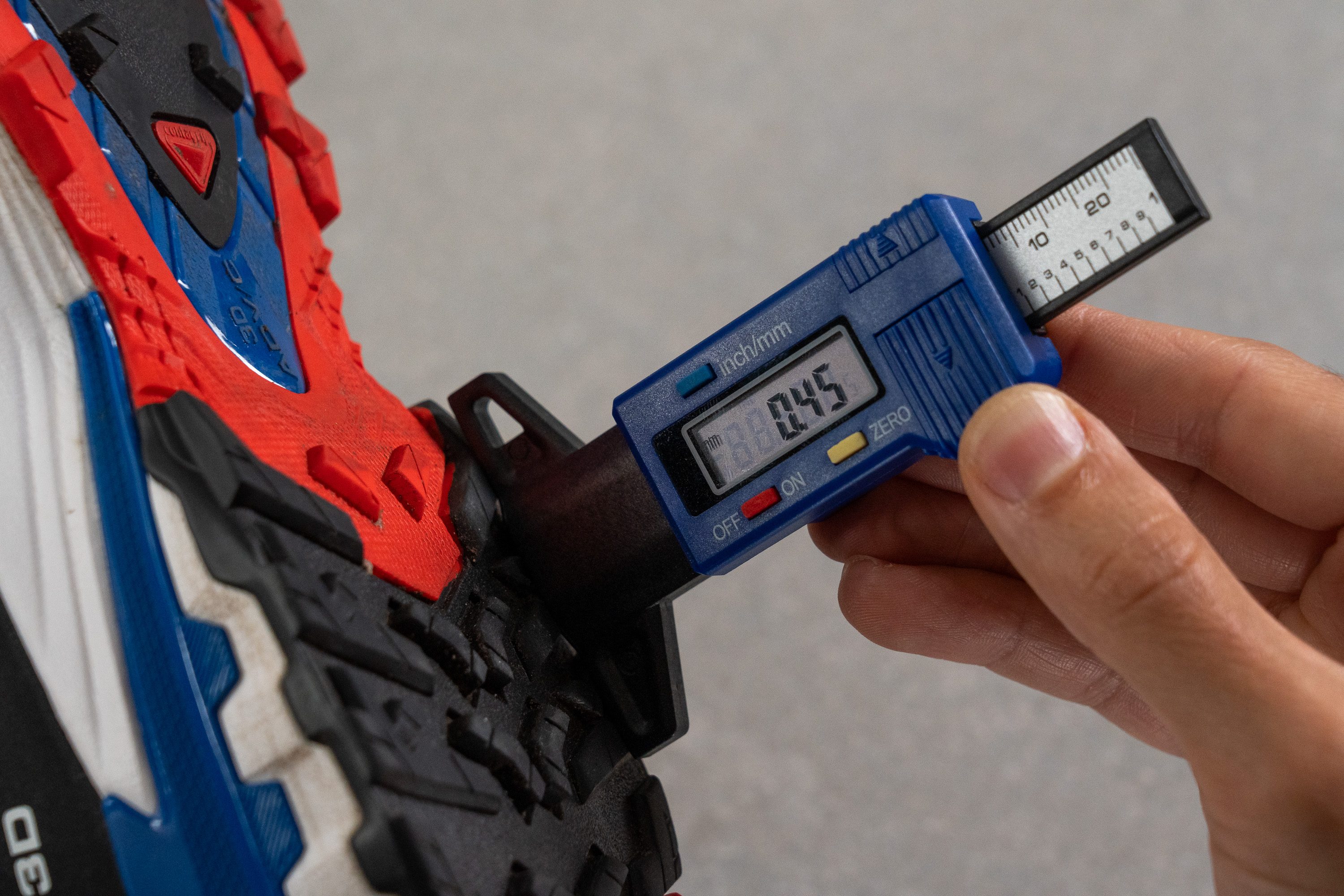 outsole durability in hiking boots for flat feet