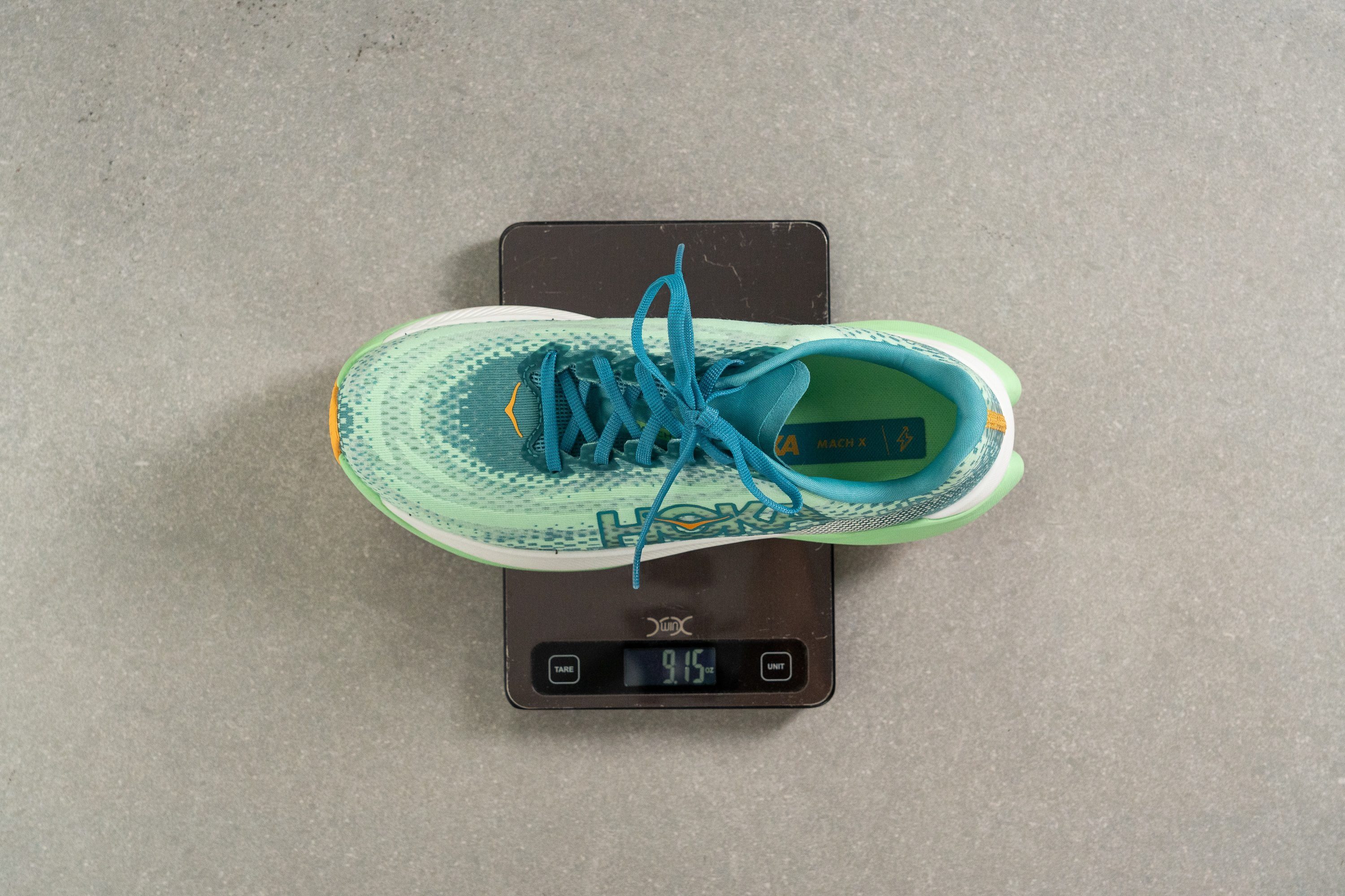 half-marathon-running-shoes-weight.jpg