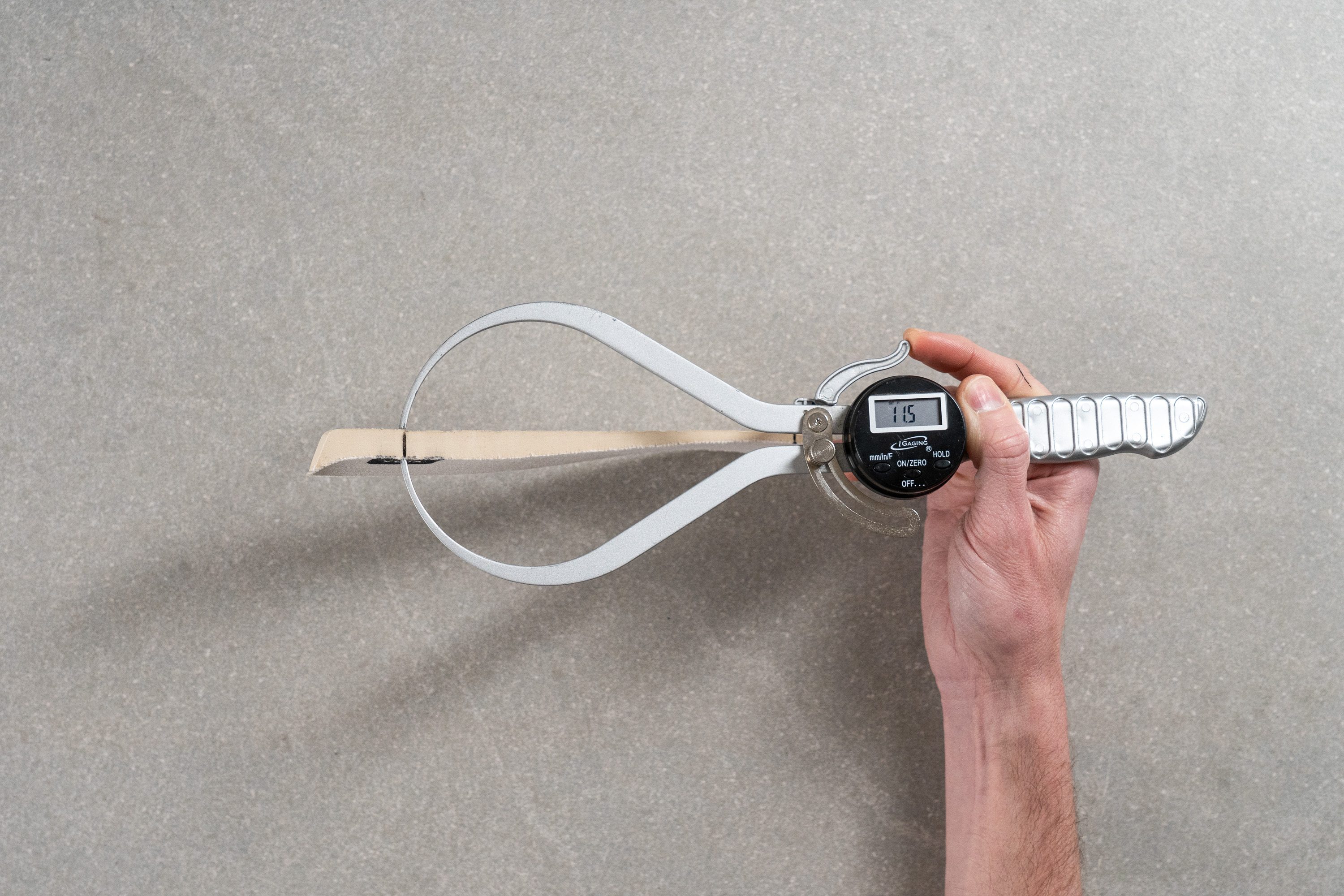 insole thickness in business casual sneakers