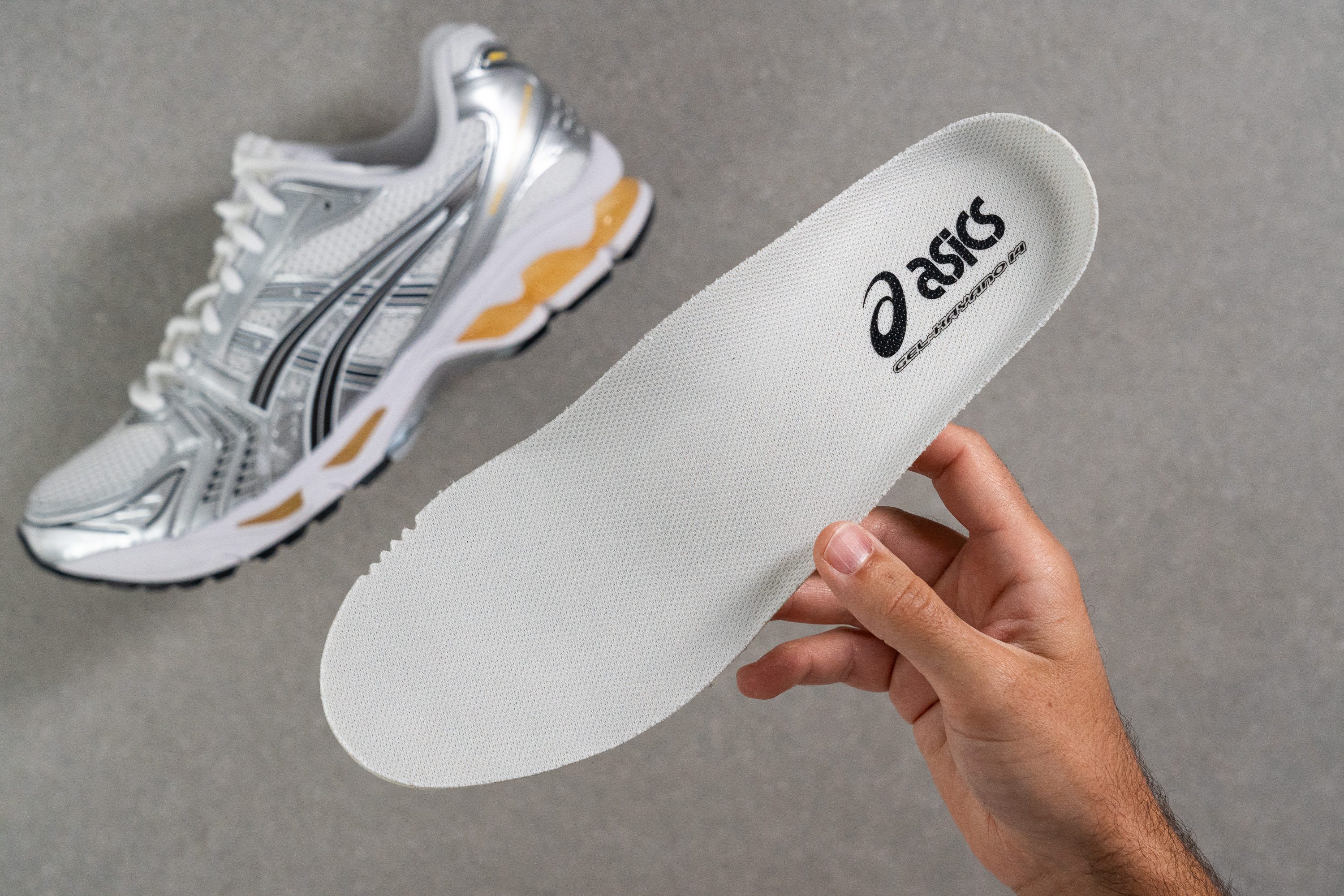 insoles in asics sneakers