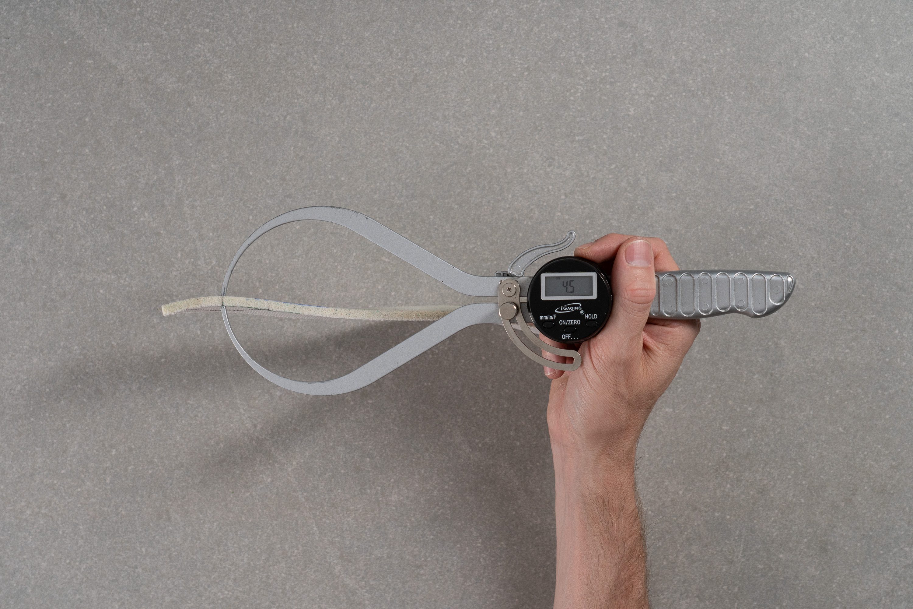 insole thickness in asics sneakers