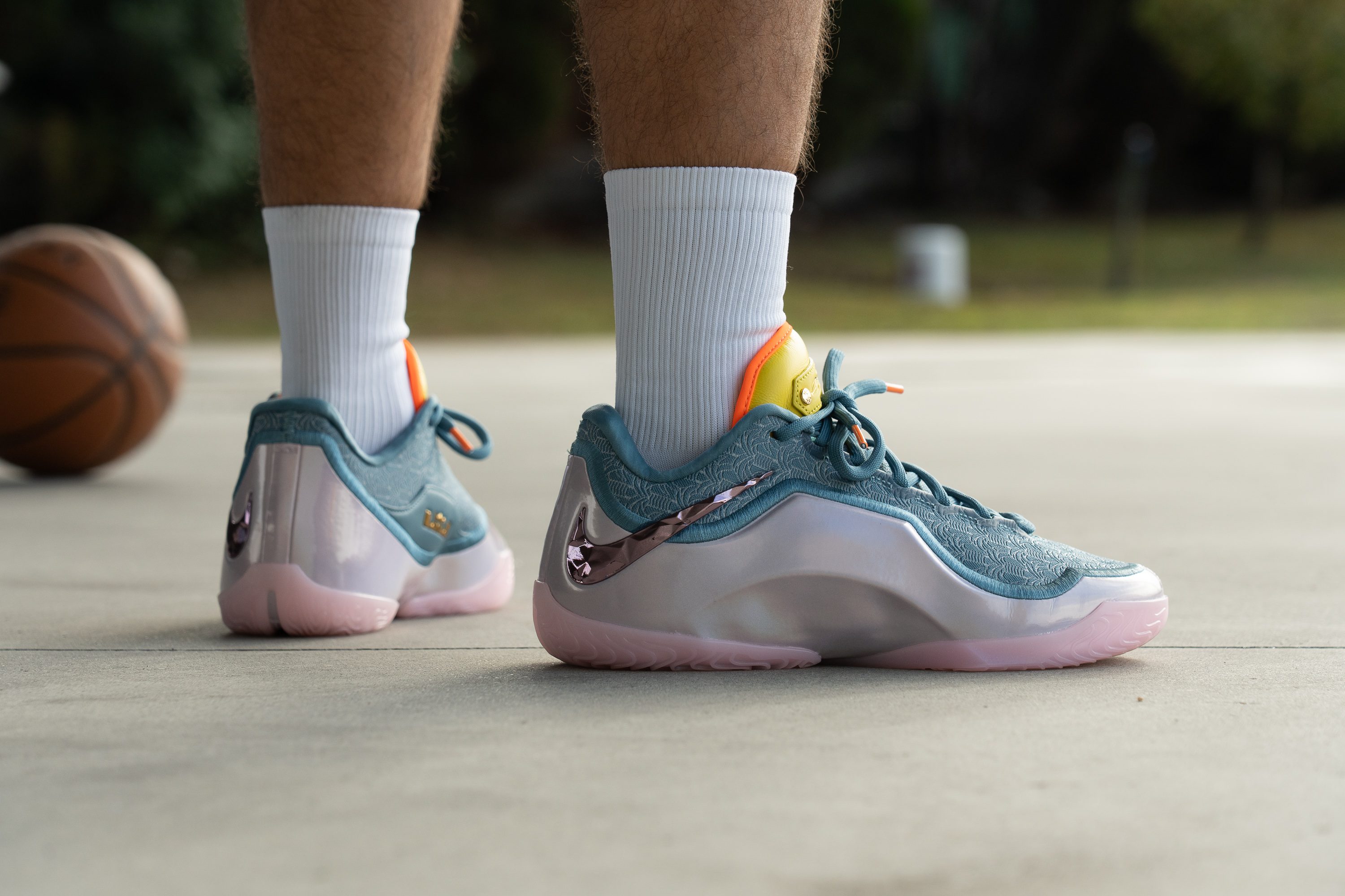 Price of basketball shoes with high shock absorption