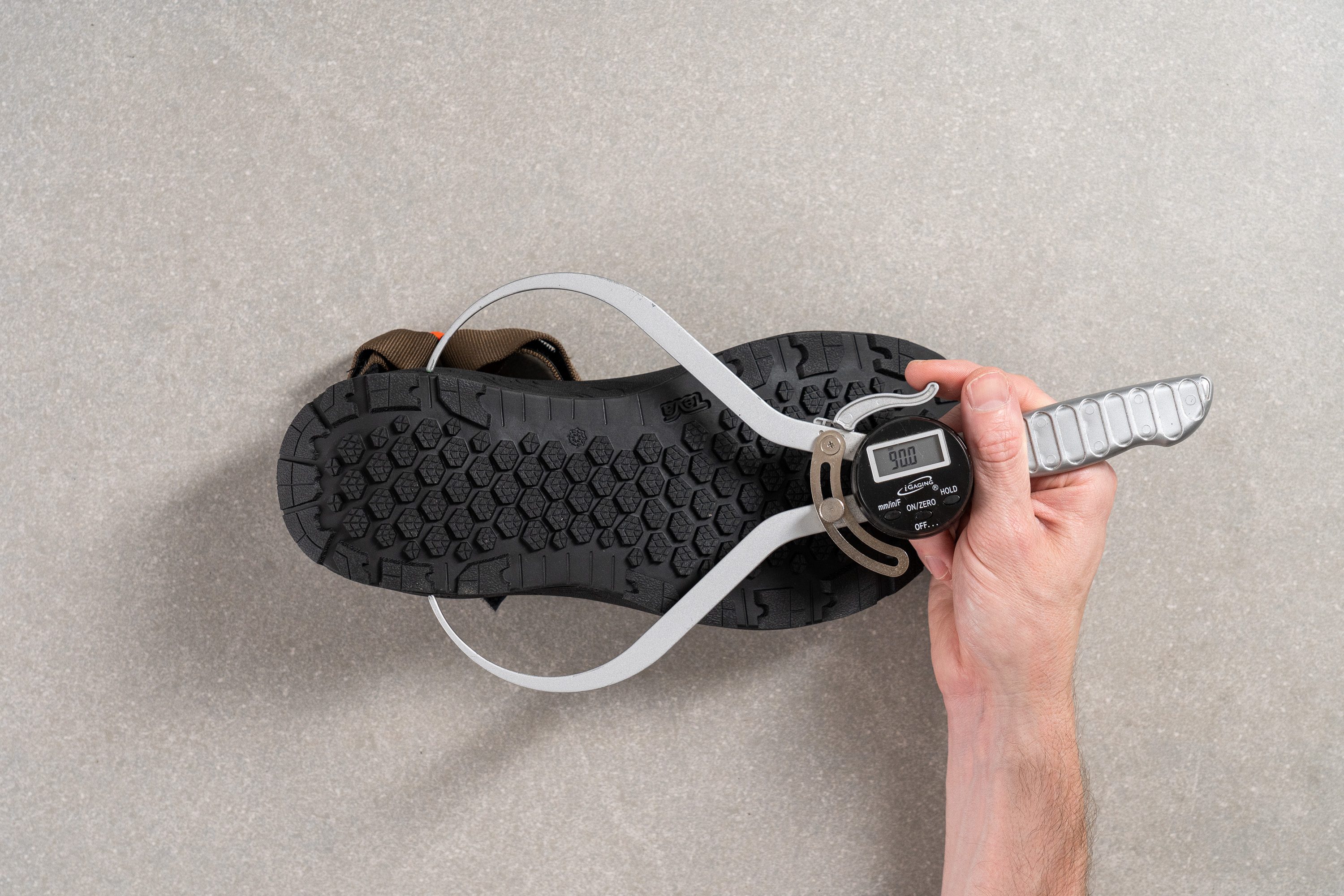 midsole width lab test teva hiking sandals
