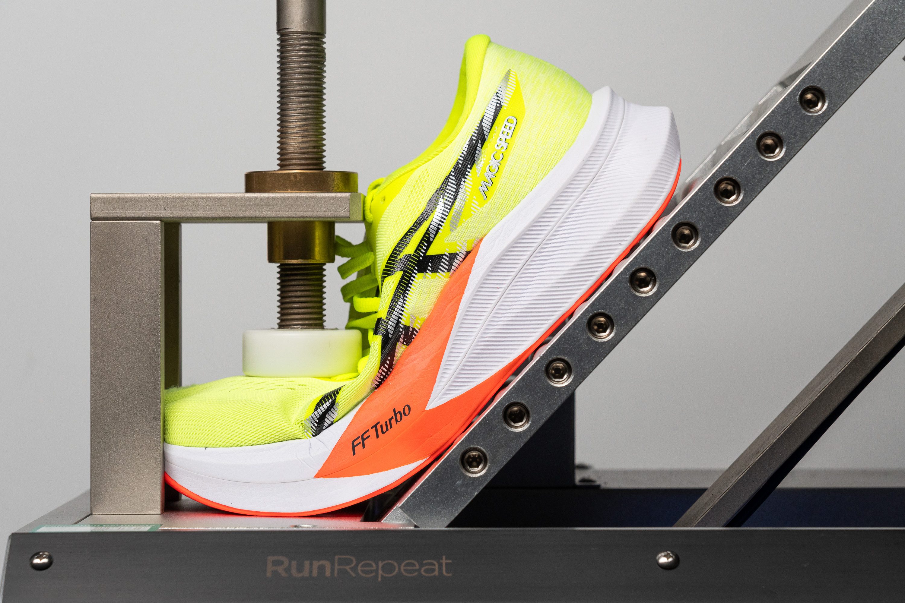 testing the stiffness of competition running shoes