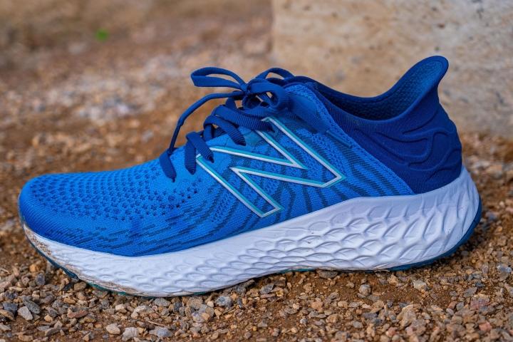 new-balance-freshfoam-1080v11-profile.jpg