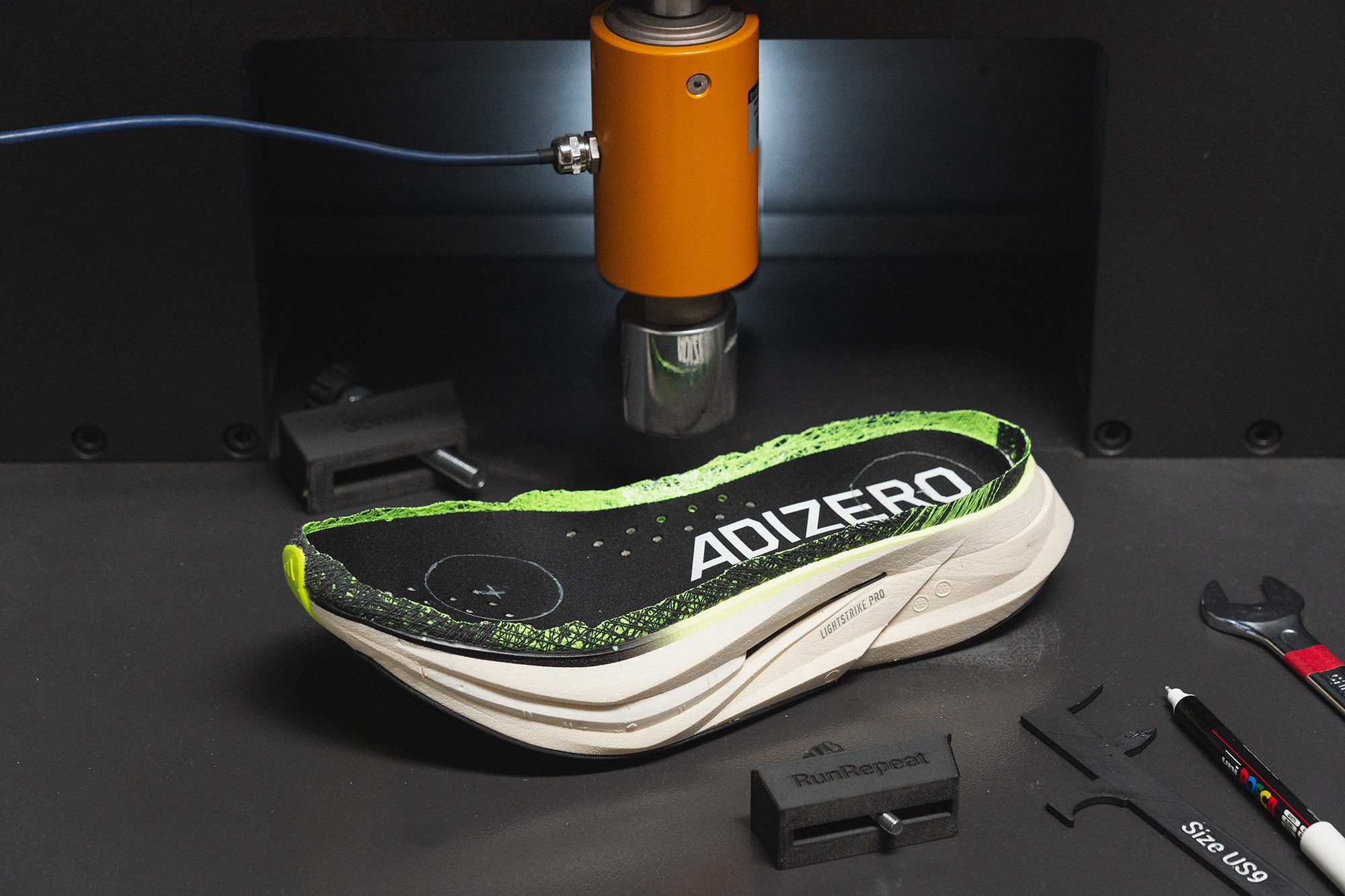 shock absorption test for cushioned running shoes