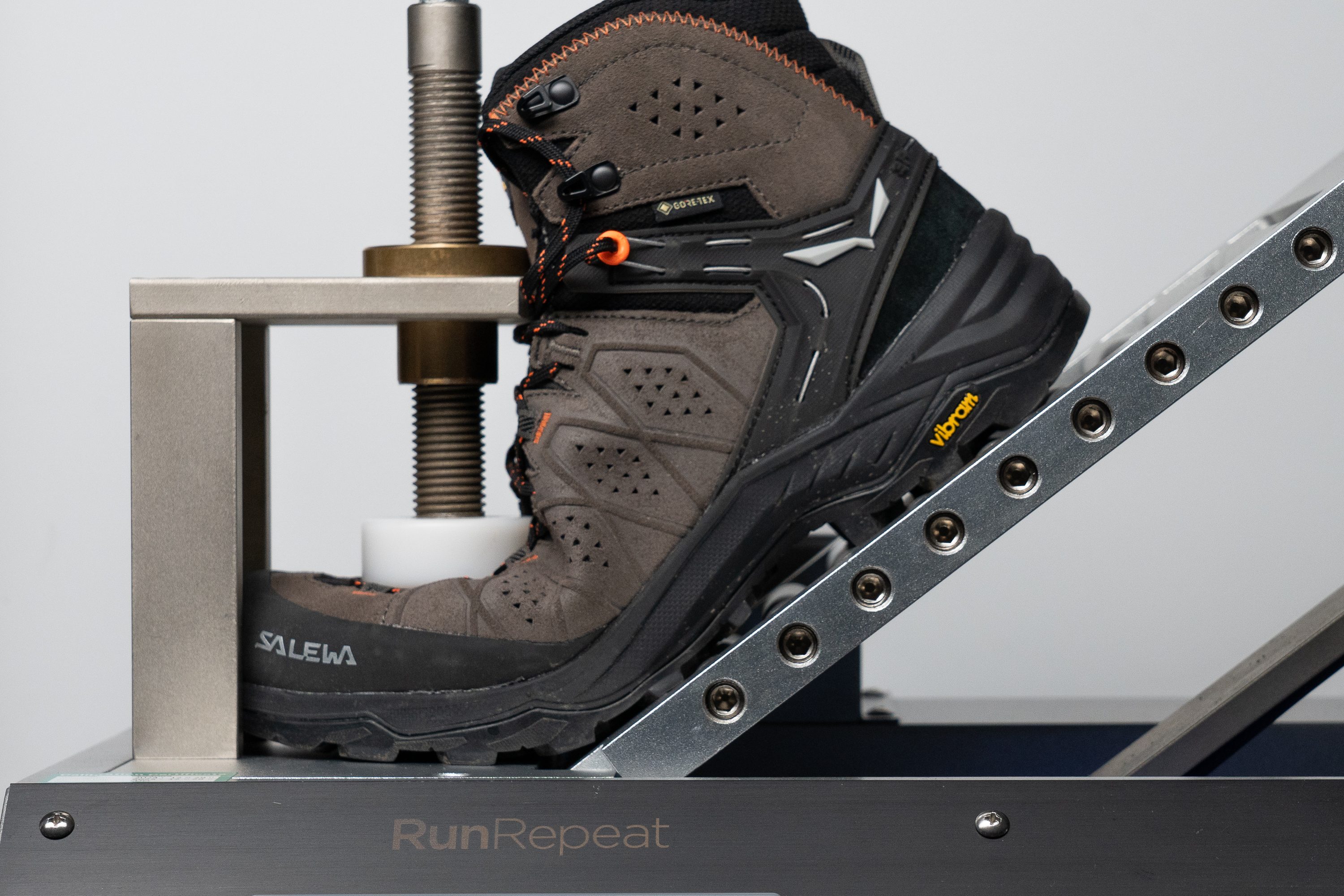 Flexibilidad / Rigidez de Salewa Alp Trainer 2 Mid GTX