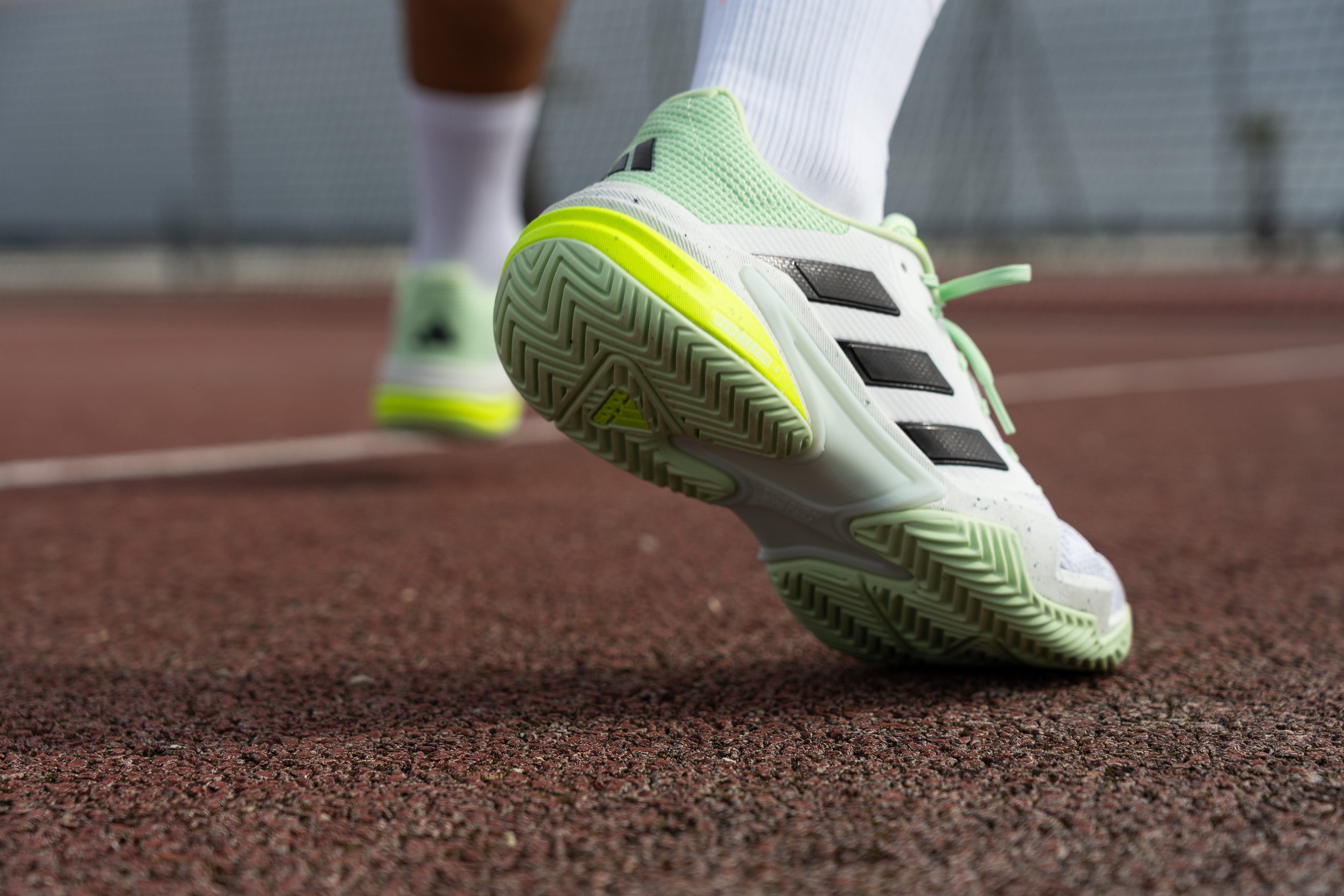 Outsole traction in best men's tennis shoes