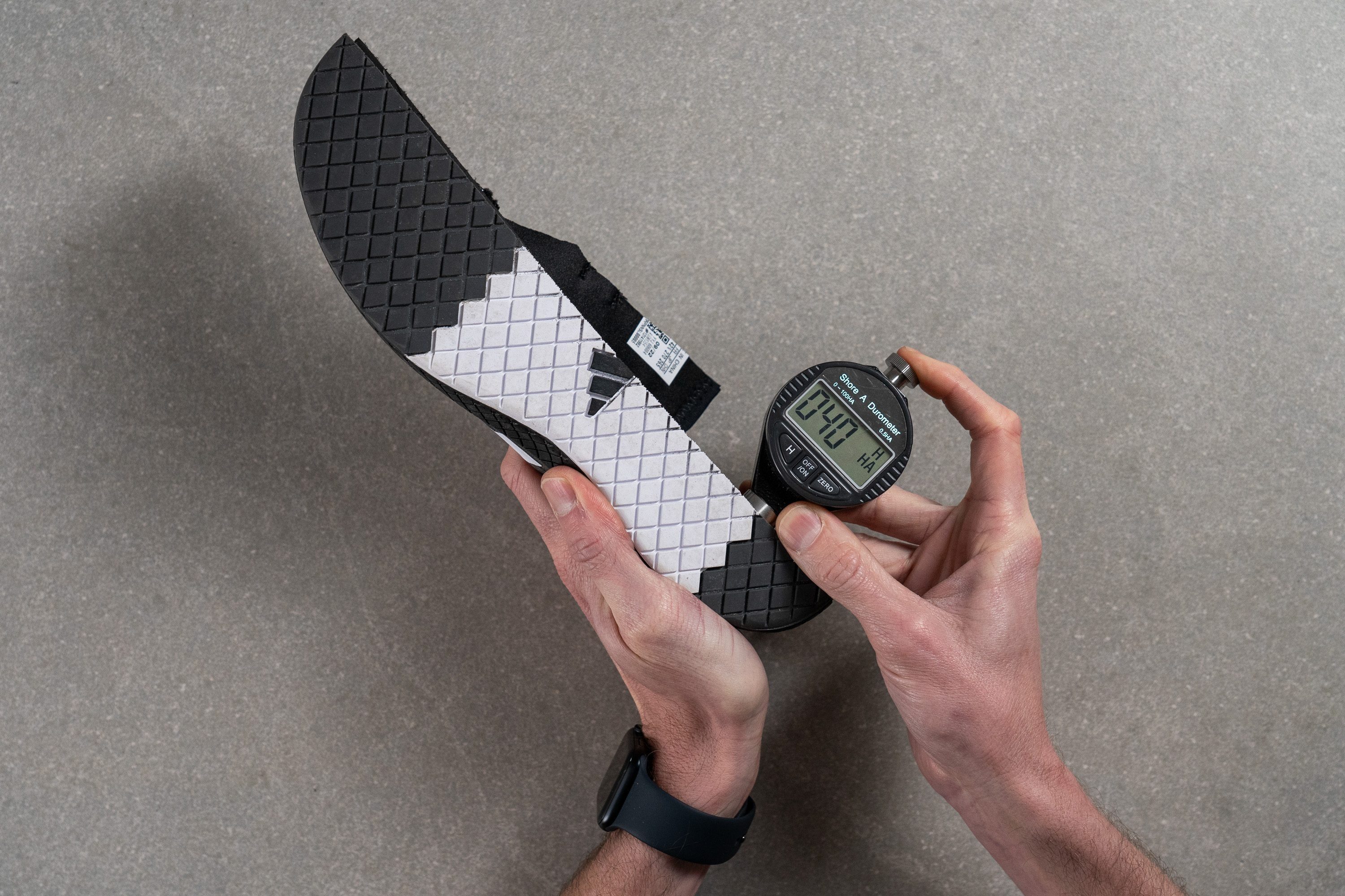 best-powerlifting-shoes-for-deadlifts-platform-firmness.jpg