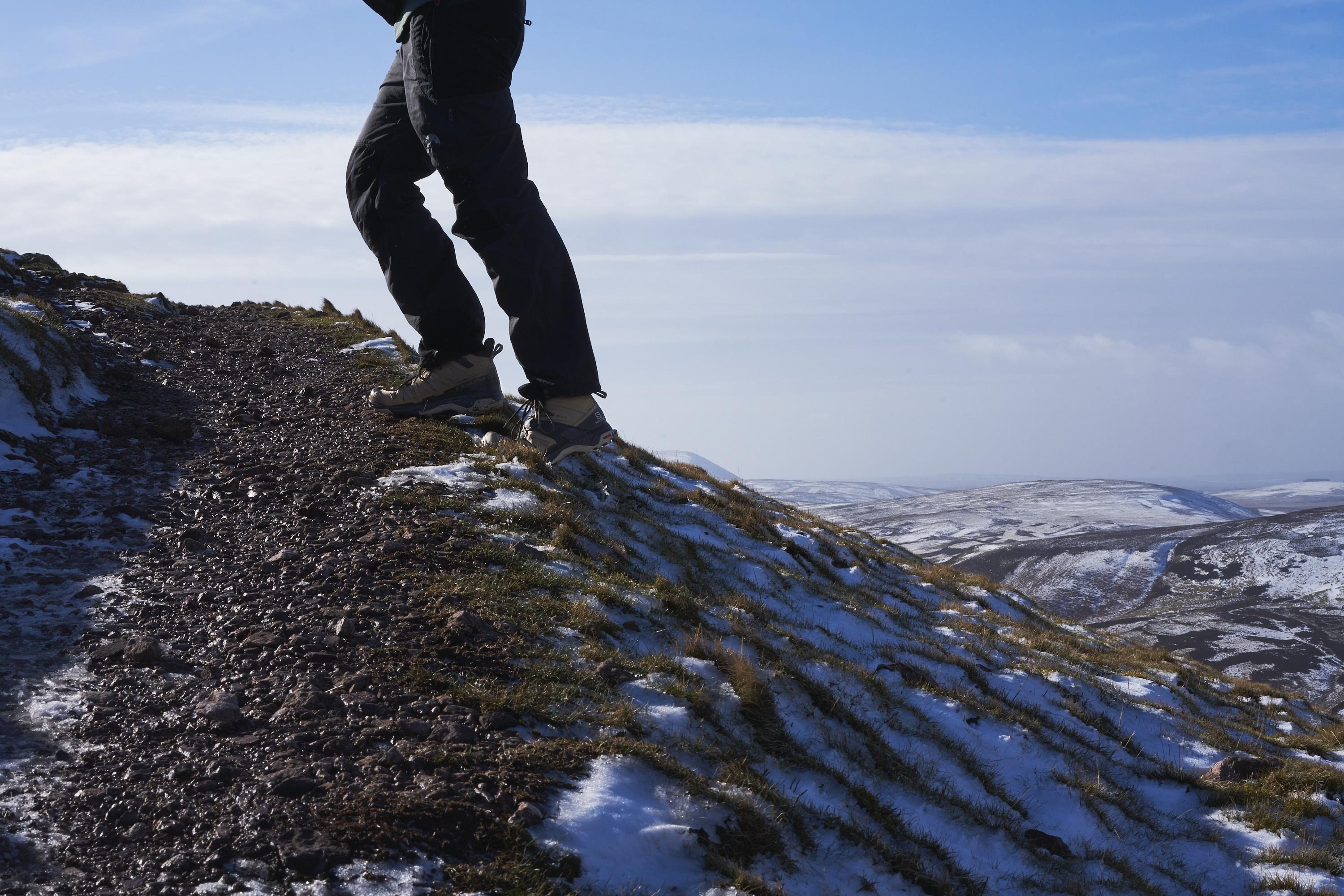 winter hiking and testing boots for runrepeat lab