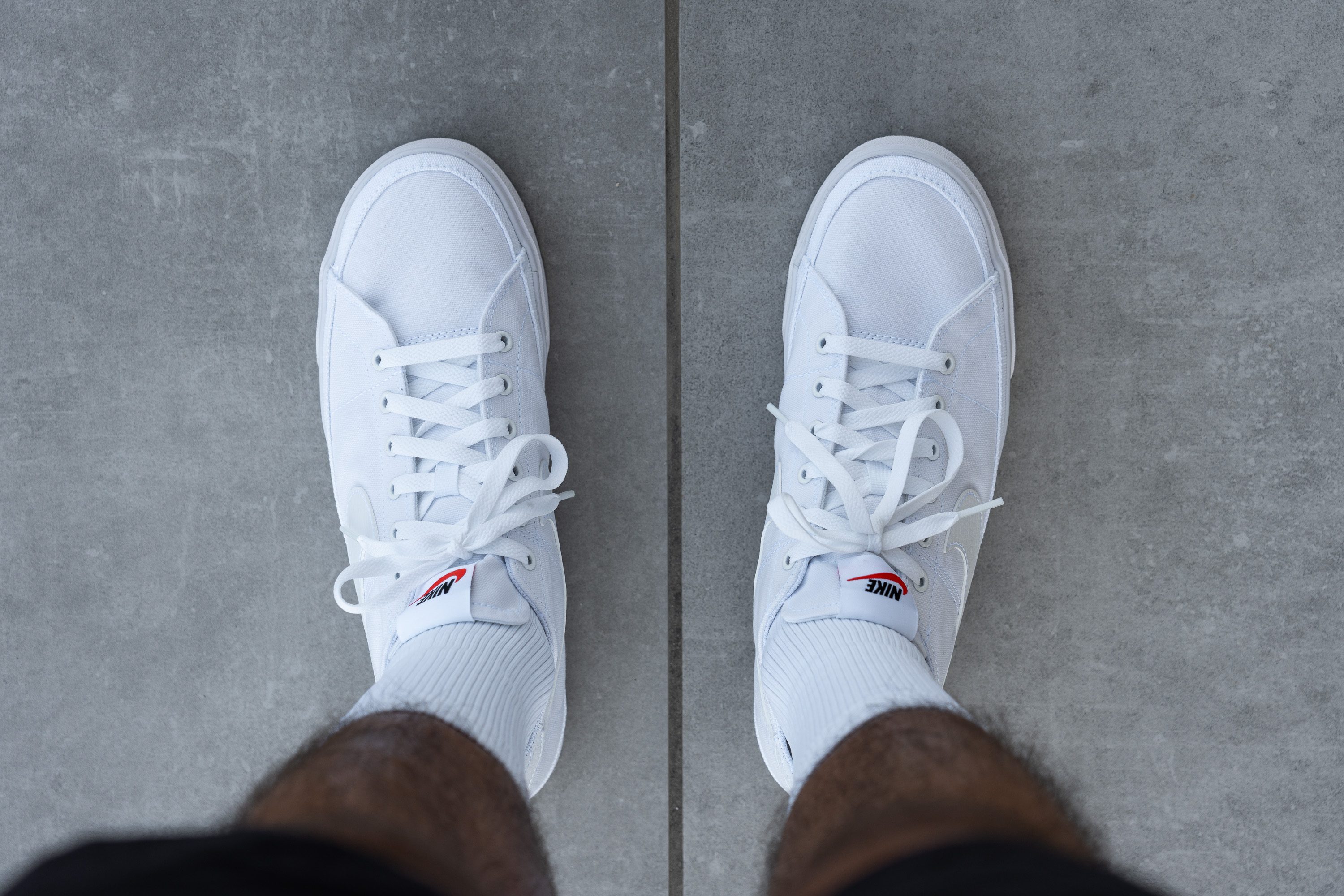 nike sneakers fit and width