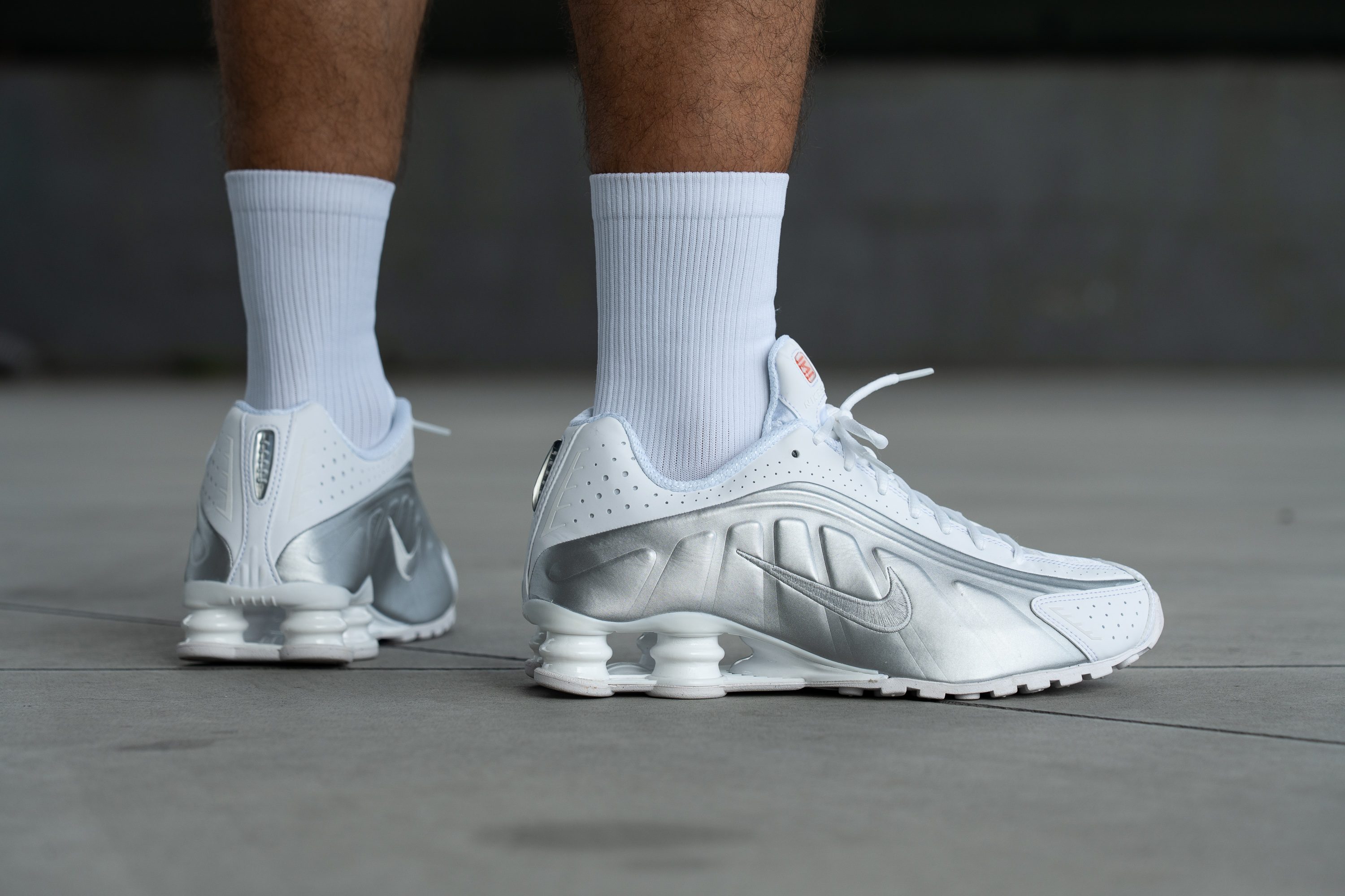 Nike Shox R4_profile