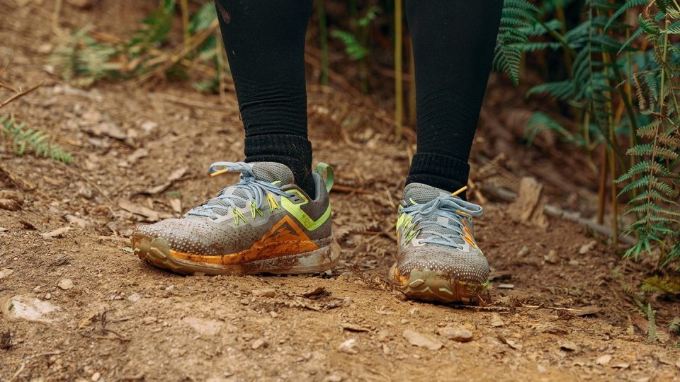 Light deals trail shoes