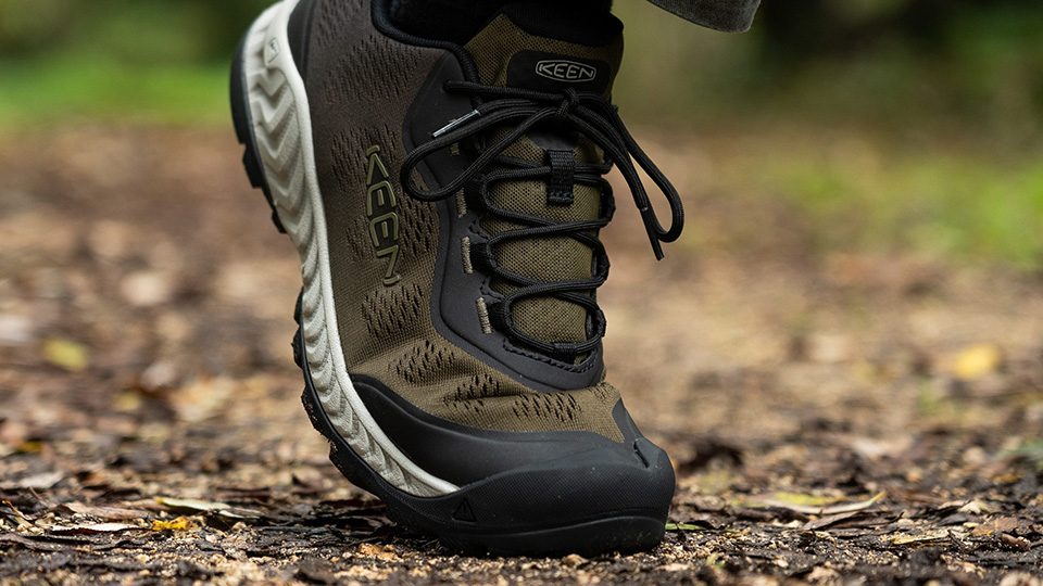5 Best Hiking Shoes With A Wide Toebox