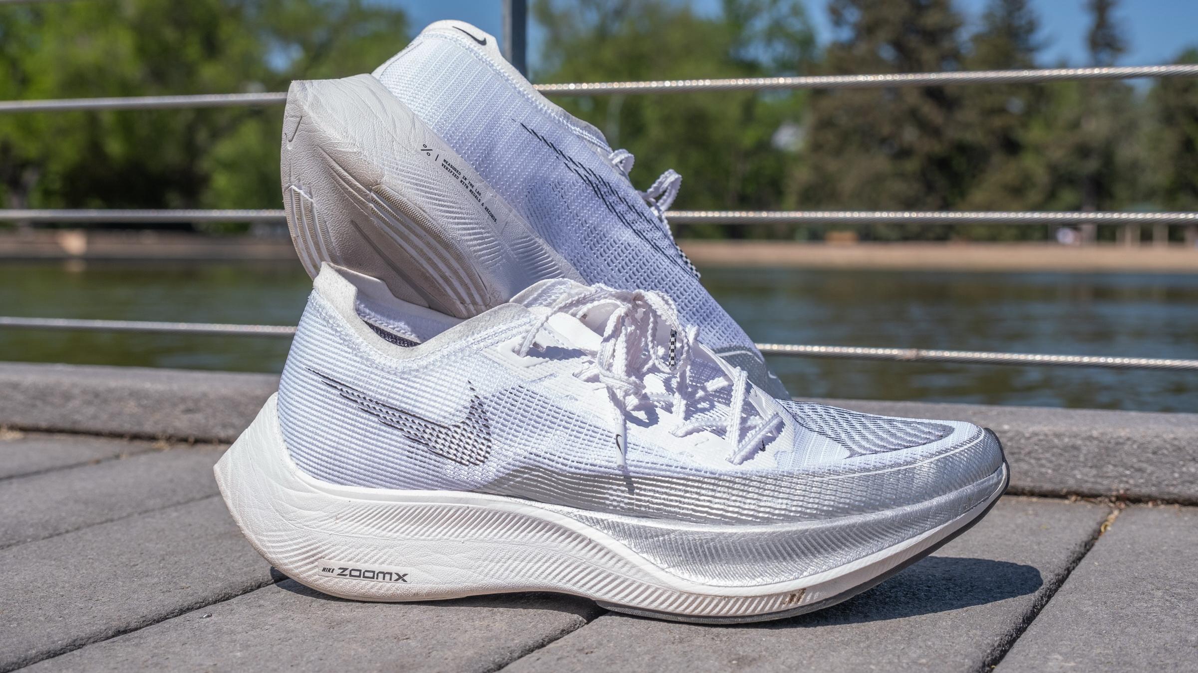 6 Best White Running Shoes, 90+ Shoes Tested in 2022 RunRepeat