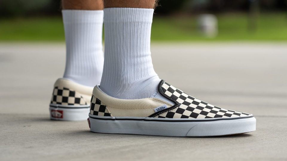 3 Best Slip-on Sneakers in 2024