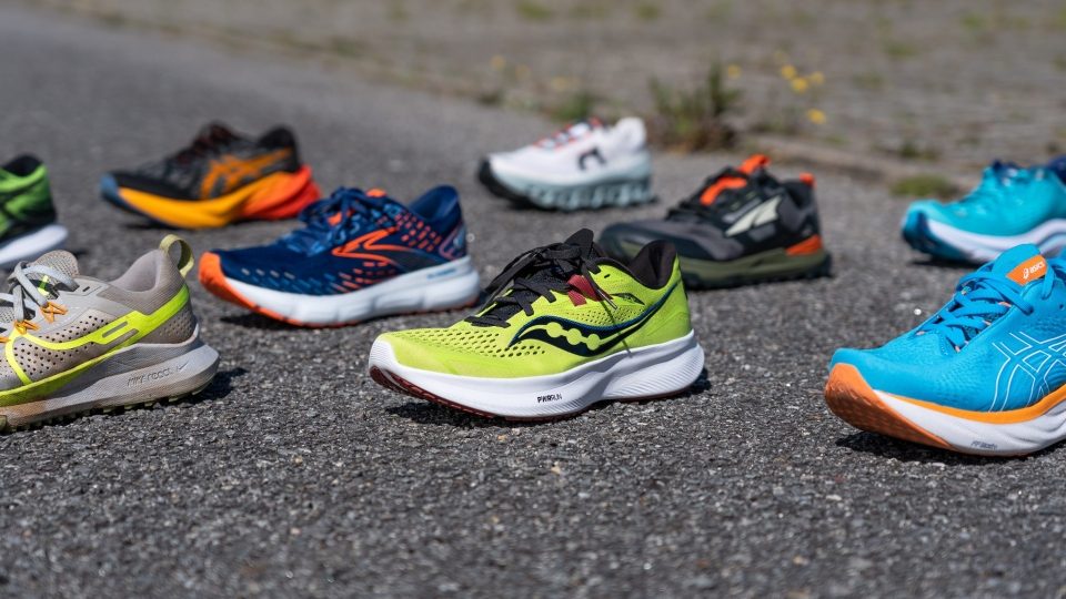 Good distance running shoes deals