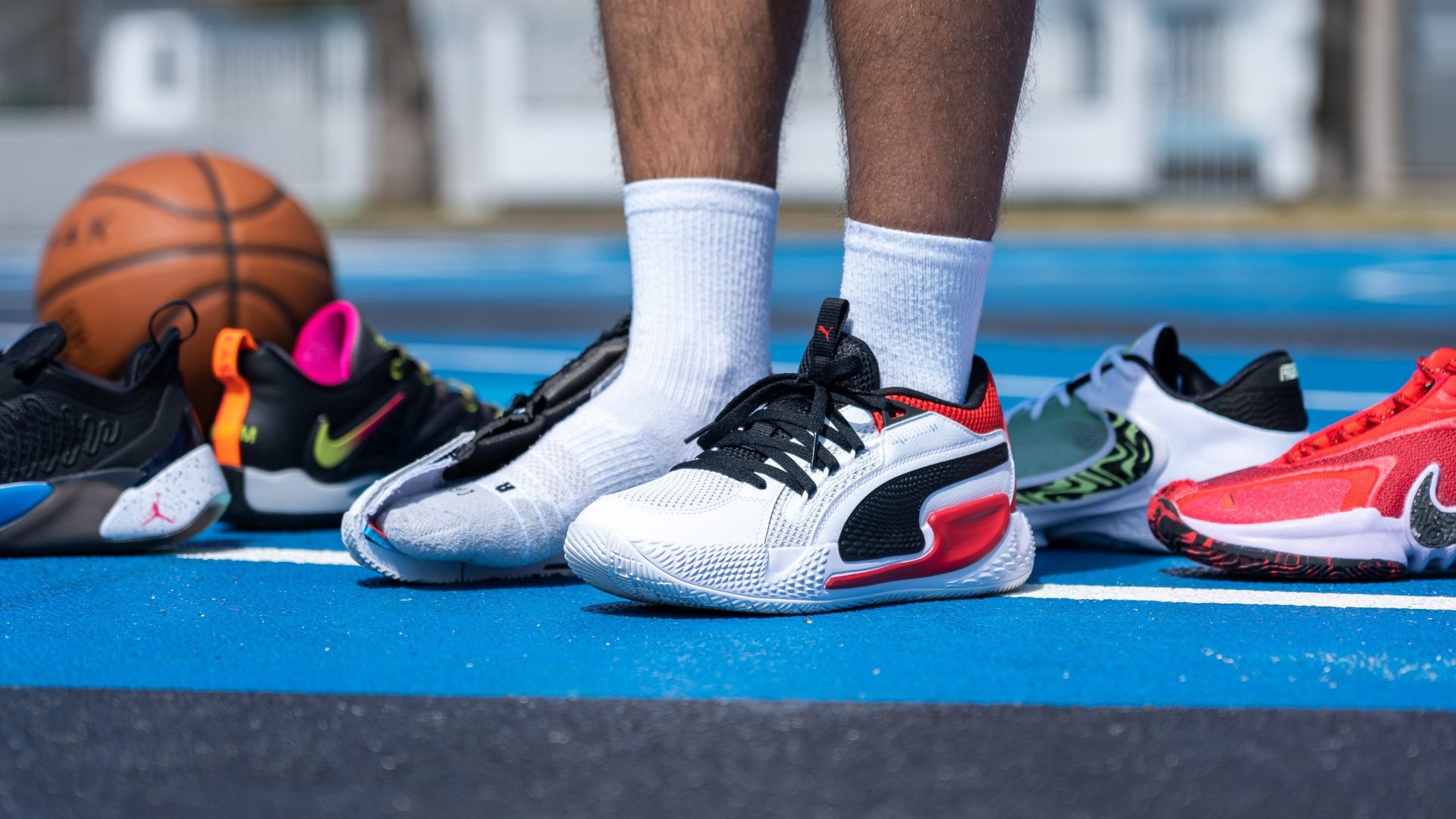 low top basketball shoes women