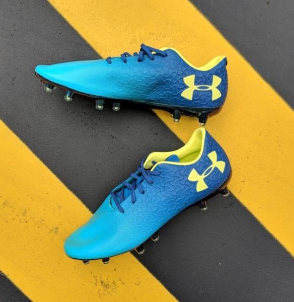 magnetico pro under armour