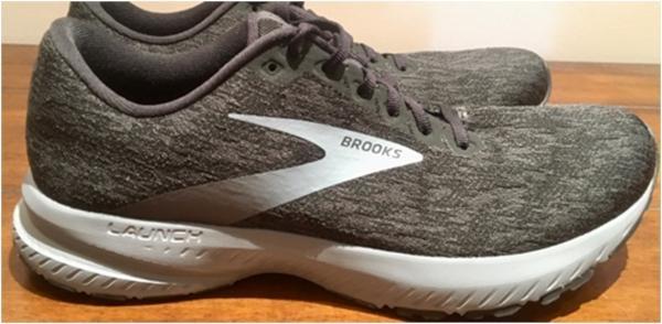 brooks extra depth shoes