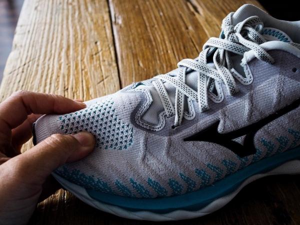 mizuno wave sky runrepeat