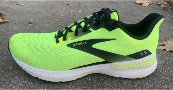 brooks launch 8