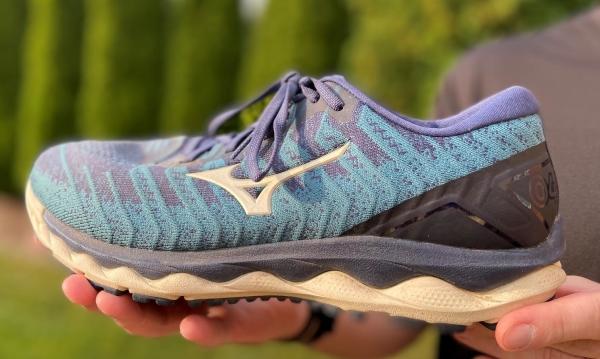 mizuno wave sky runrepeat