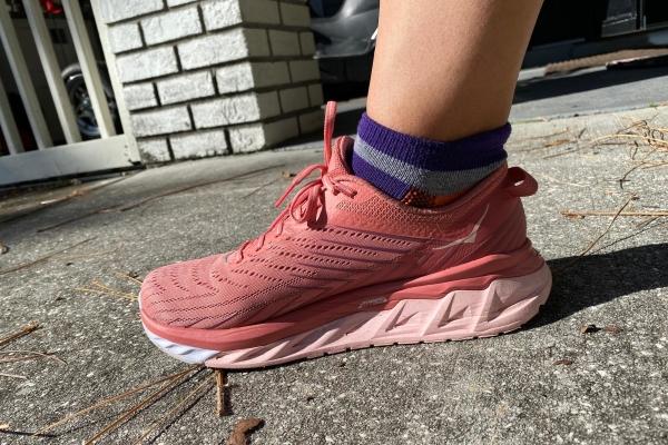 Hoka One One Arahi 4 - Deals ($100), Facts, Reviews (2021) | RunRepeat