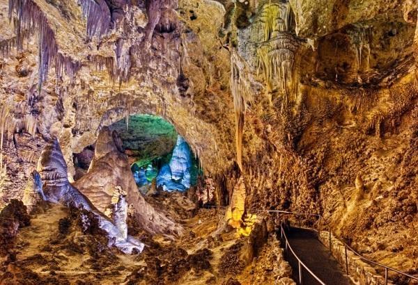 Carlsbad-Caverns-New-Mexico