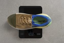 Running Shoe Weight & Performance [Calculator]