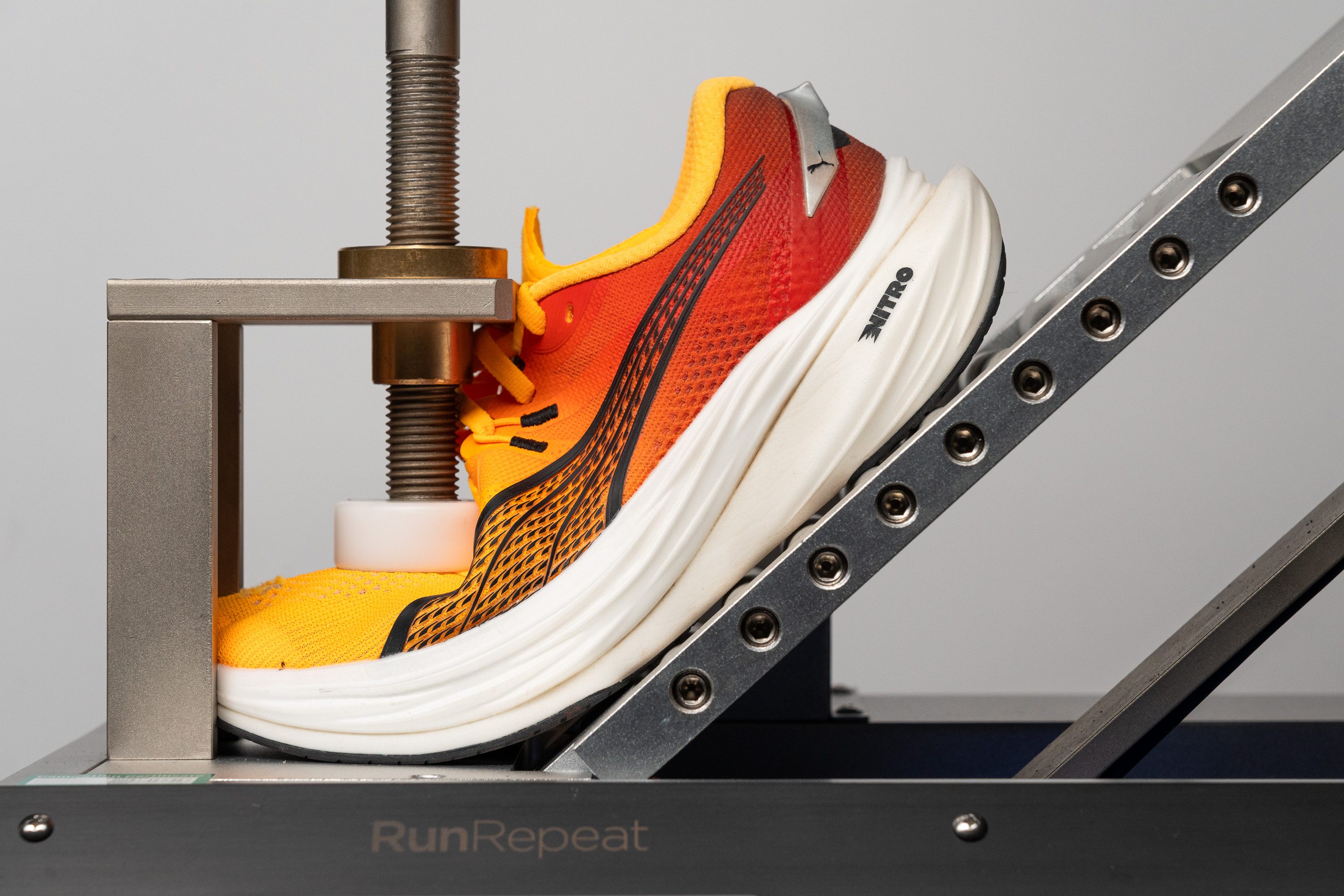 PUMA Deviate Nitro 3 Flexibility / Stiffness