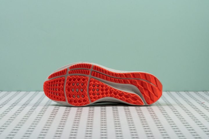 nike pegasus 40 outsole 19782240 720