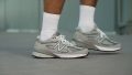 New Balance 990 v4 heel to toe