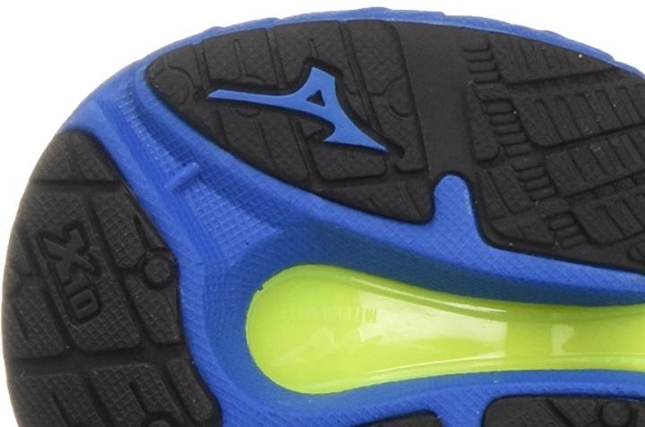Mizuno Wave Skyrise Road Running Shoes heel outsole