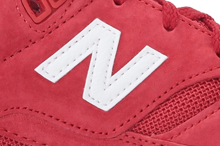 New Balance 530 Logo