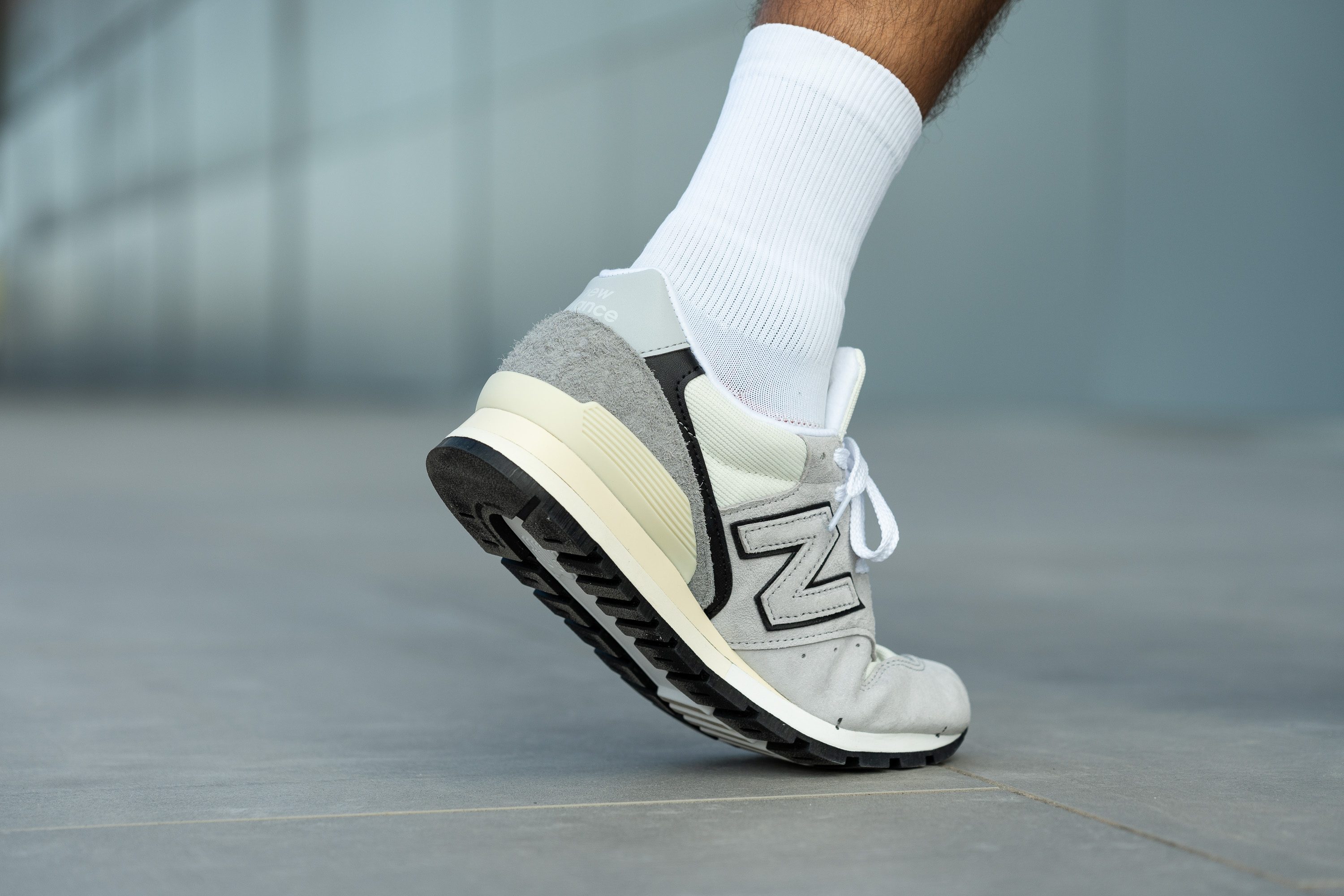 New balance 996 white deals