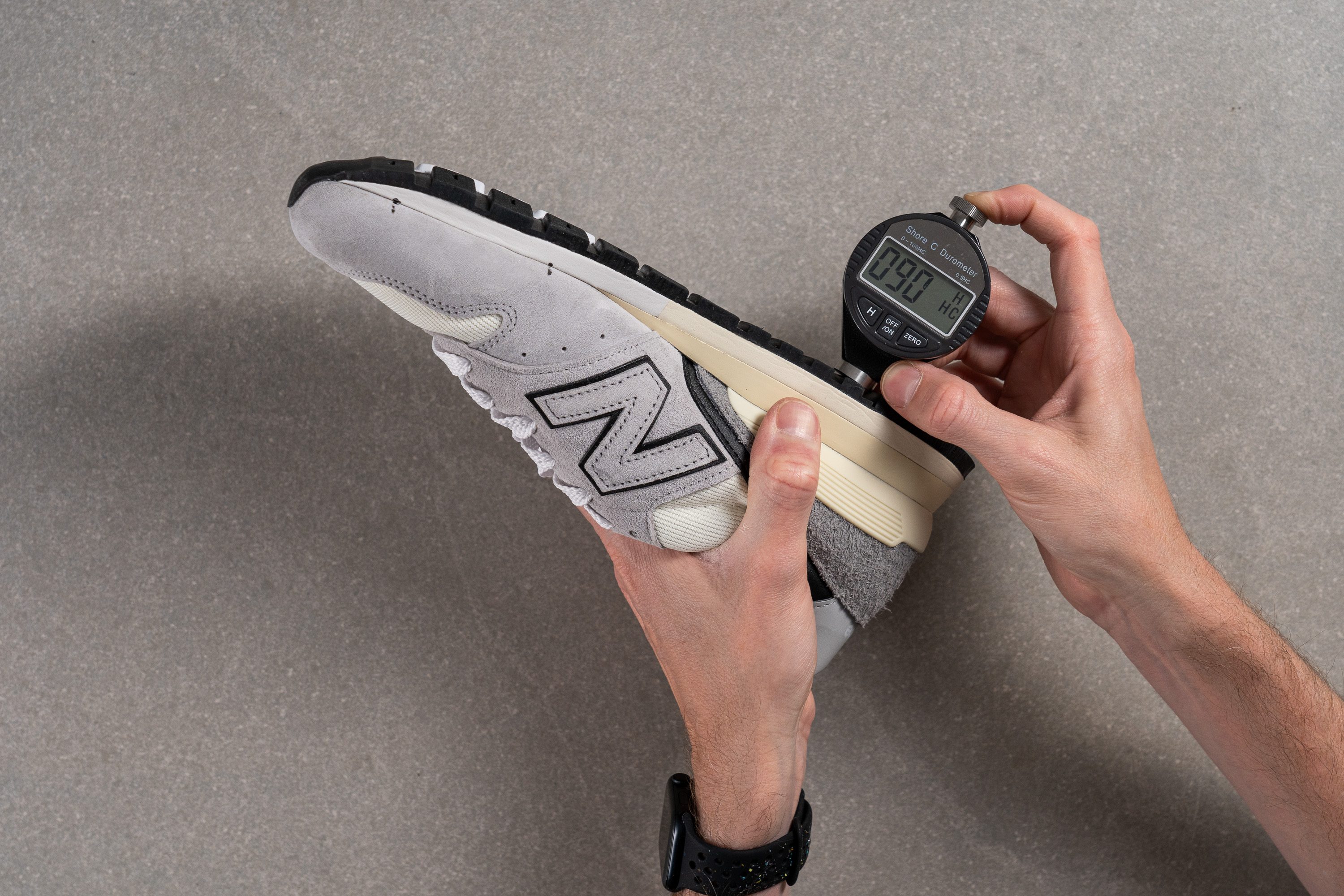 New Balance 996 Outsole hardness-1