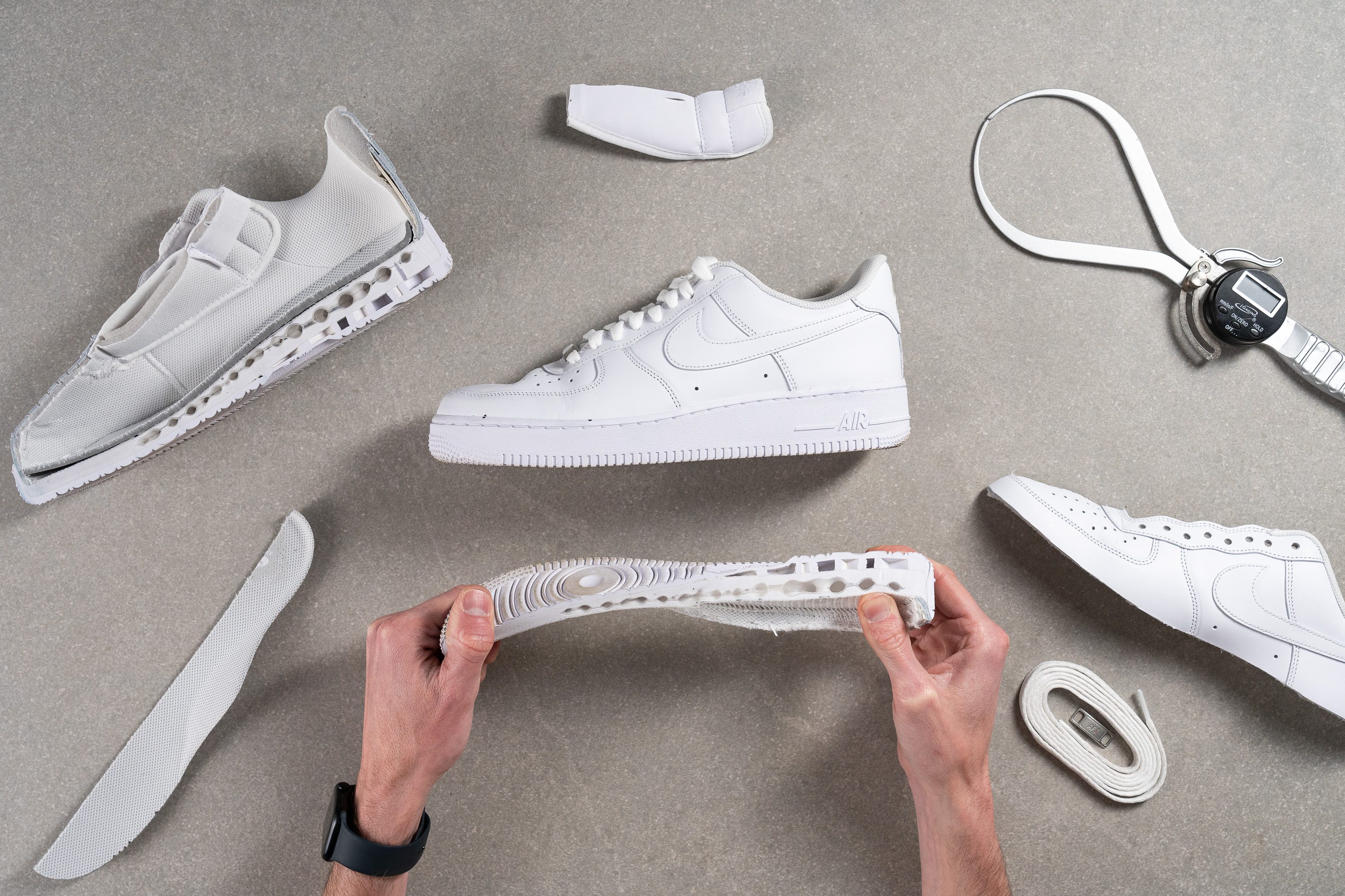 Nike Air Force 1 07 lab test