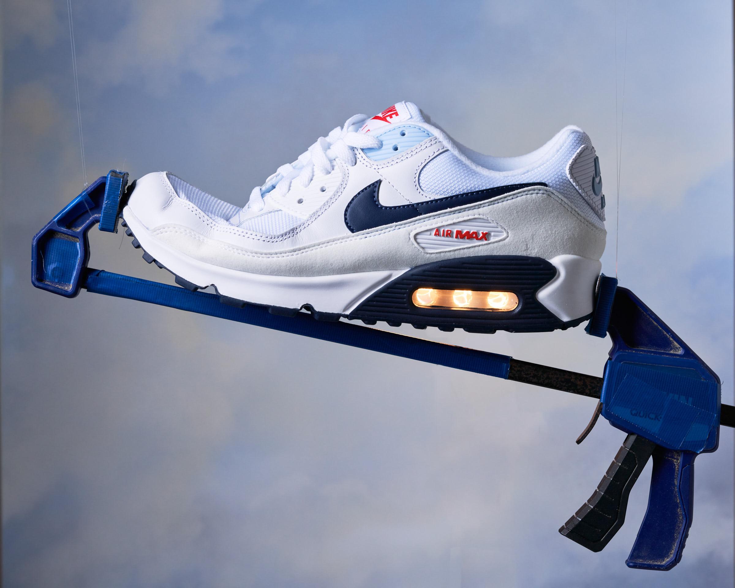 Cut in half: Nike Air Max 90 Review | RunRepeat