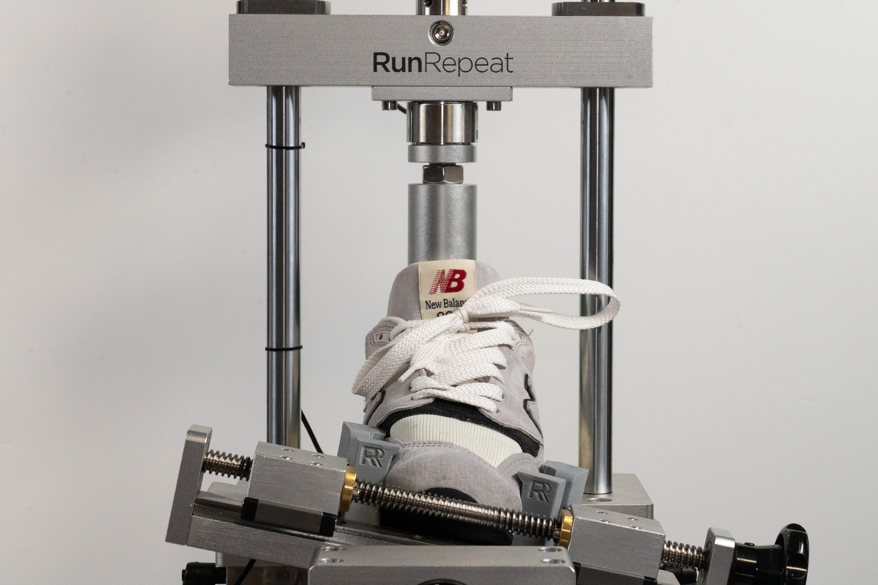 New Balance 998 Torsional rigidity