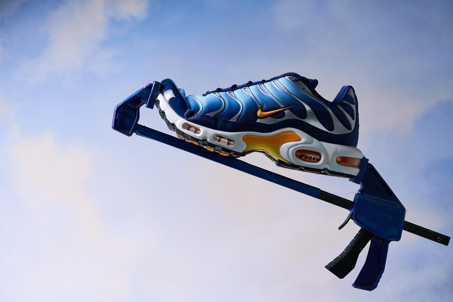 does nike air max plus run small