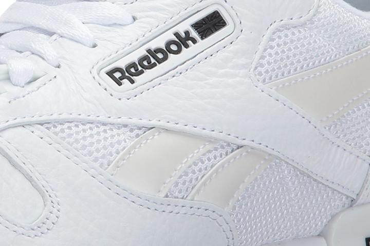 Reebok Classic Leather 2.0 logo