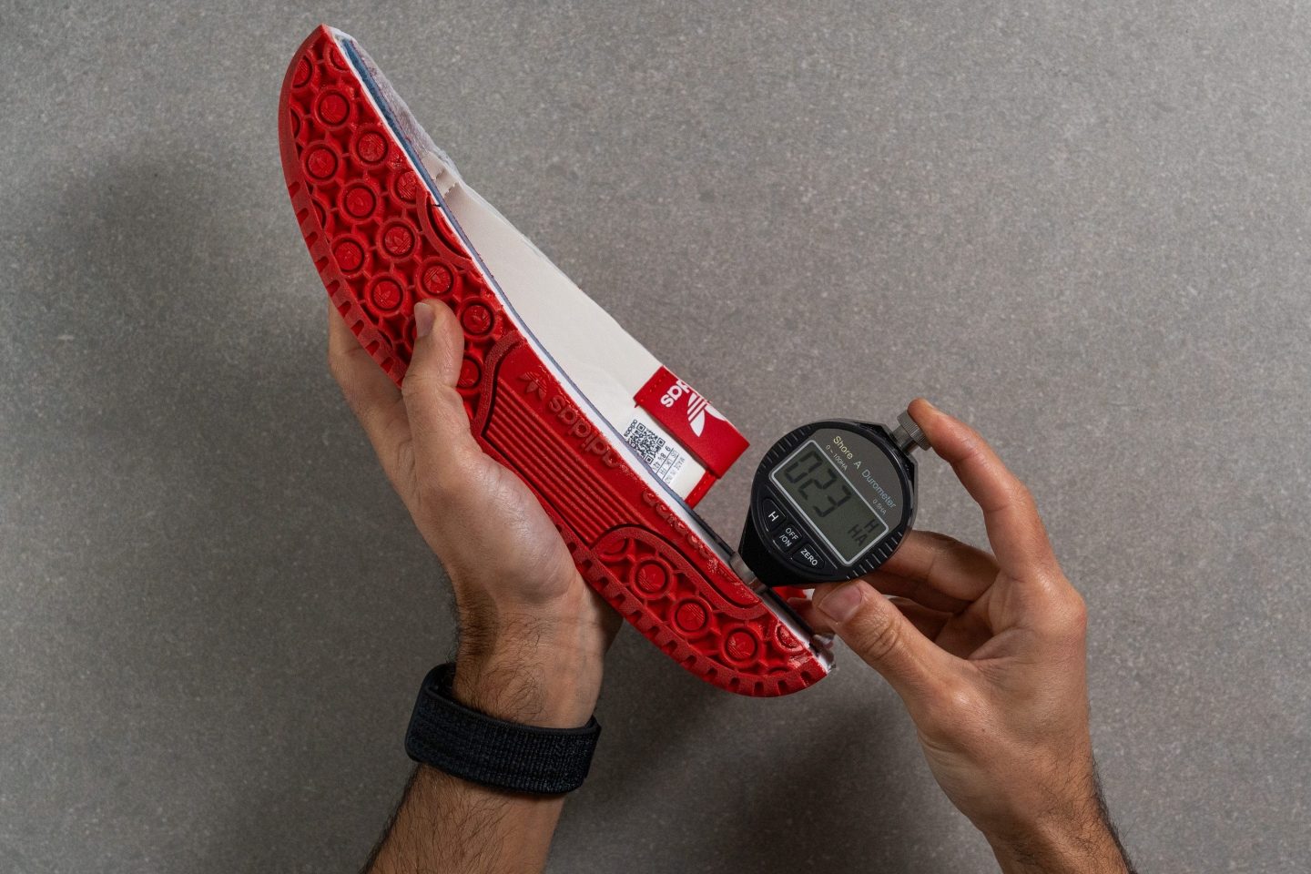 adidas forum low kareem