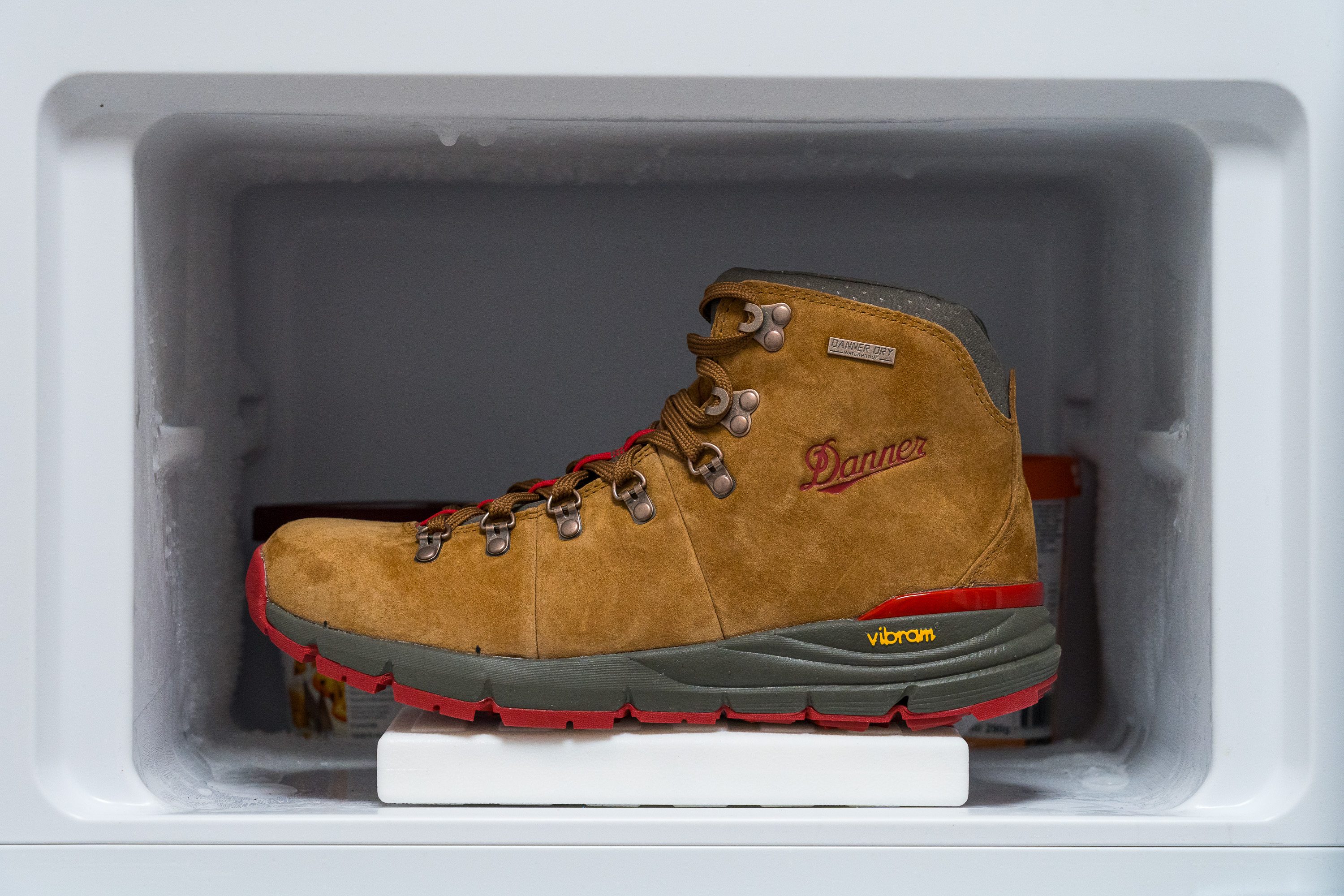 Danner Mountain 600 Midsole softness in cold