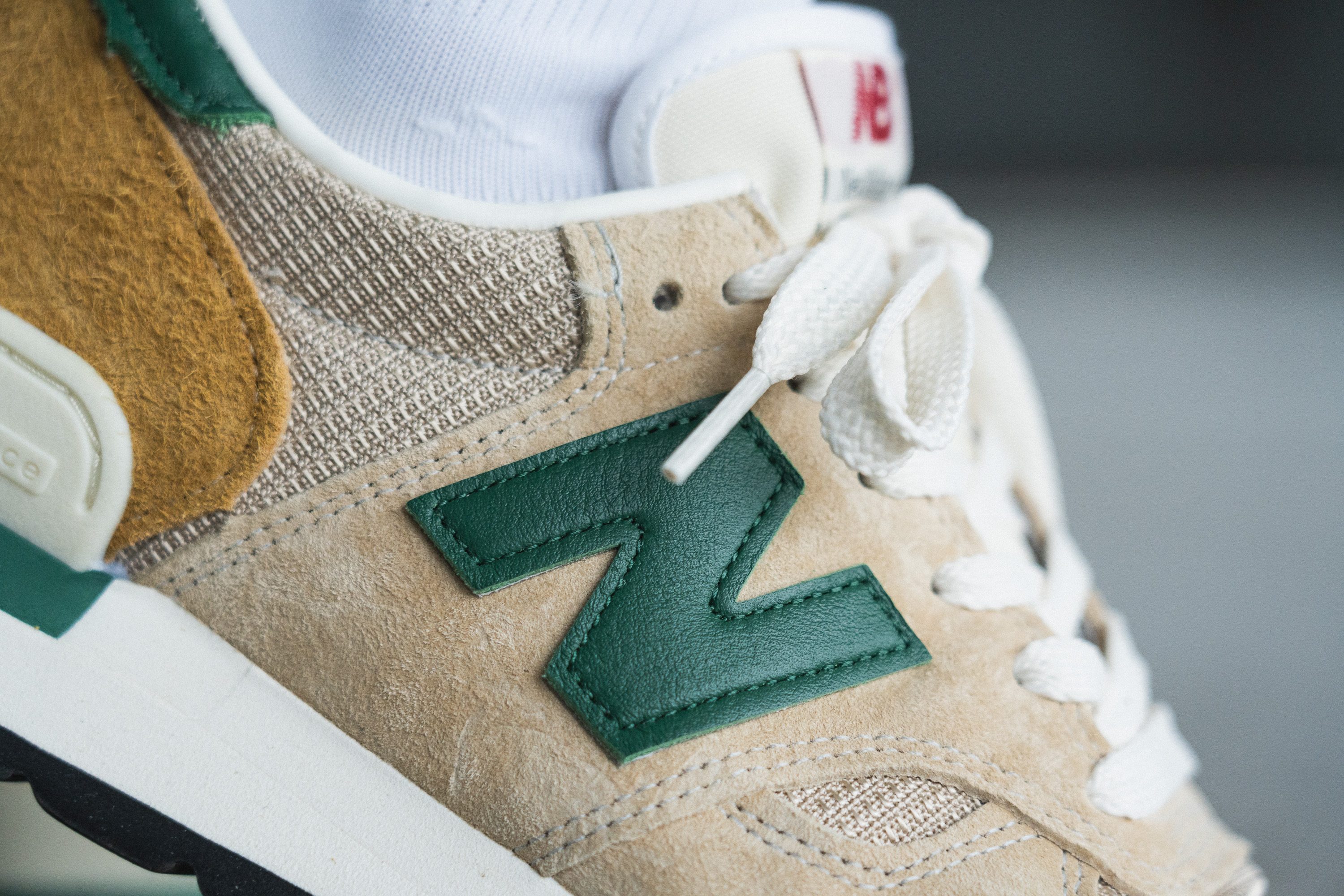 New Balance 990 N logo